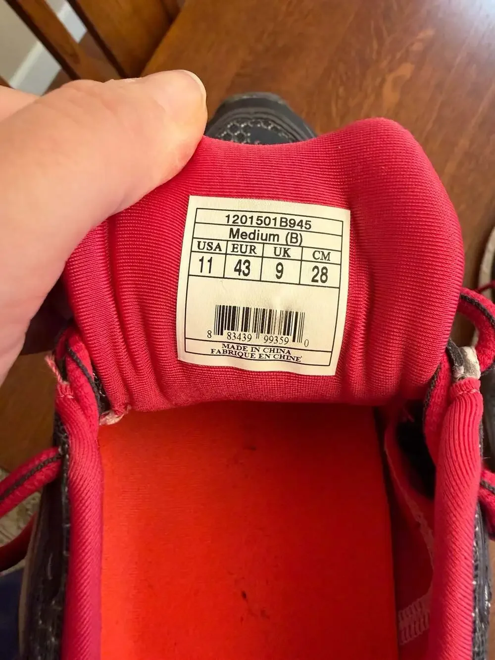 Brooks gently used